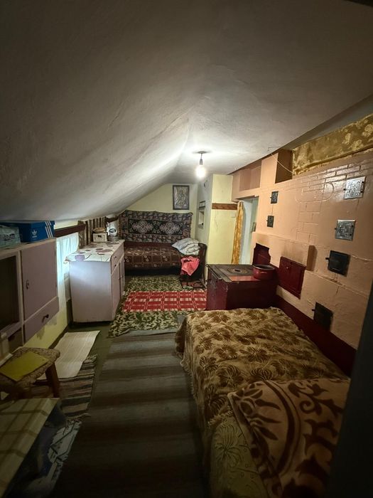 Ofer casă la țară în chirie sau de vânzare