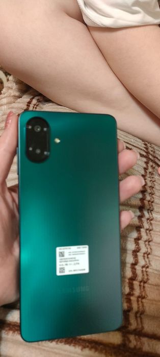 Продам  телефоны