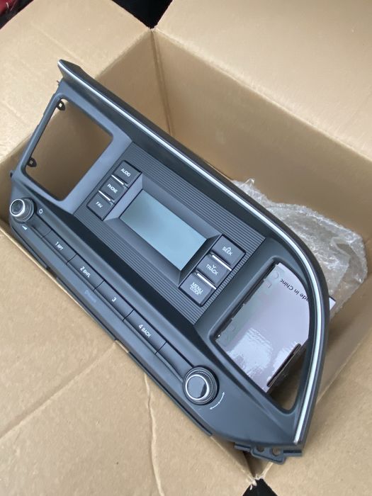 Автомагнитола штатная