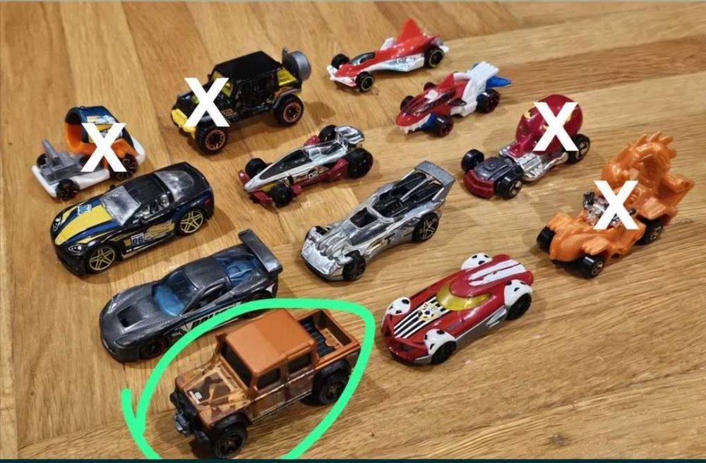 Mașinuțe hot wheels