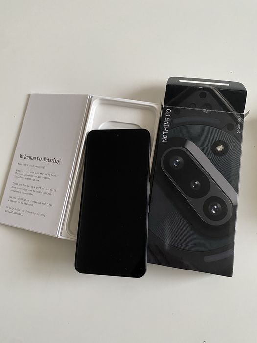 Nothing (r) phone (3a)