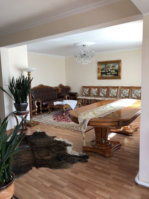 Дом 265 м2, центральное отопление