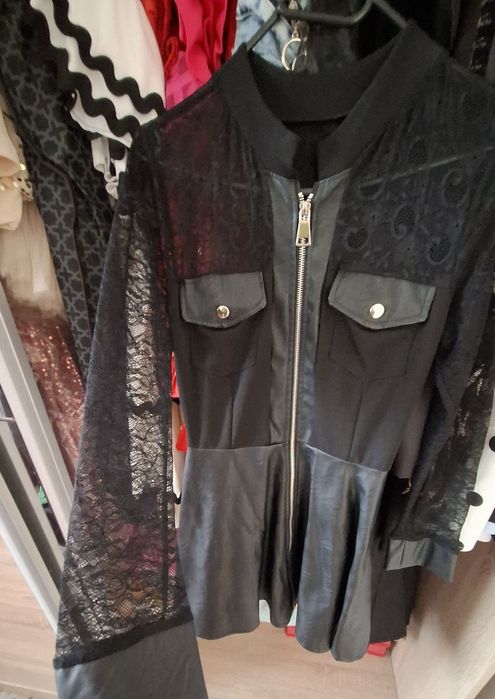 Черна кожена рокля