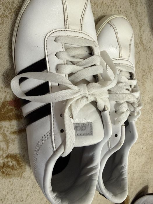 Бели Обувки Adidas