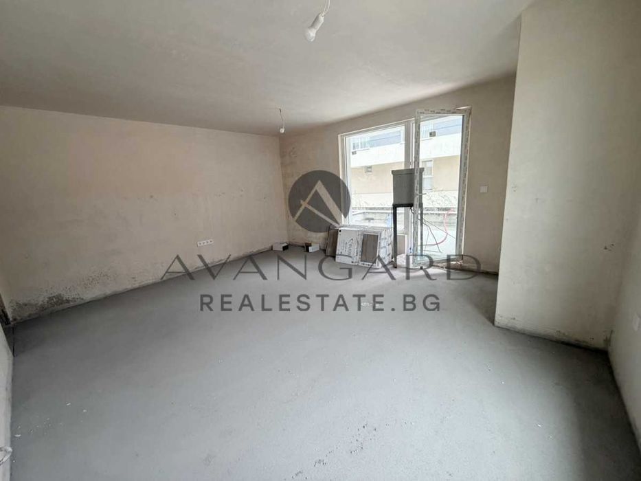 Продава се Двустаен апартамент в Пловдив, Христо Смирненски - 84 кв.м за 719 €/кв.м - Снимка #1