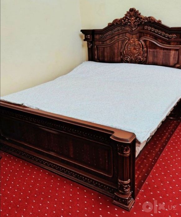 Yotoqxona mebelini sotmoqchiman