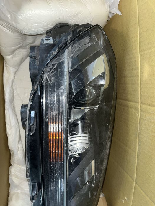 Vand faruri golf 7 bi xenon