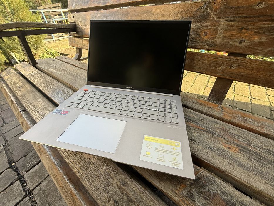 Asus Vivobook новый