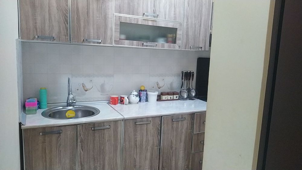 3xonali uy sotiladi. 2.8sotix Tosh viloyati Davron. Chinor ko'chasi