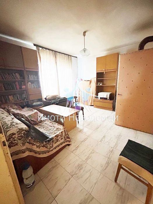 Етаж от къща, Шумен, Военно училище