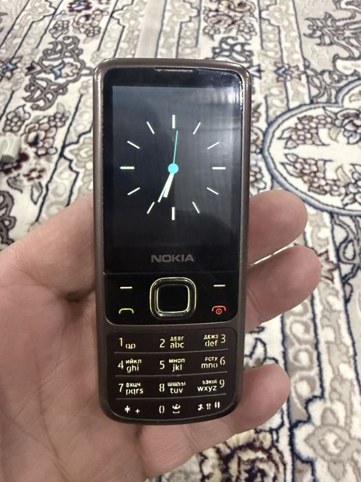 НОКИА 6700  классик
