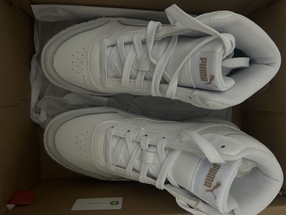 Дамски маратонки Puma Carina Mia mid