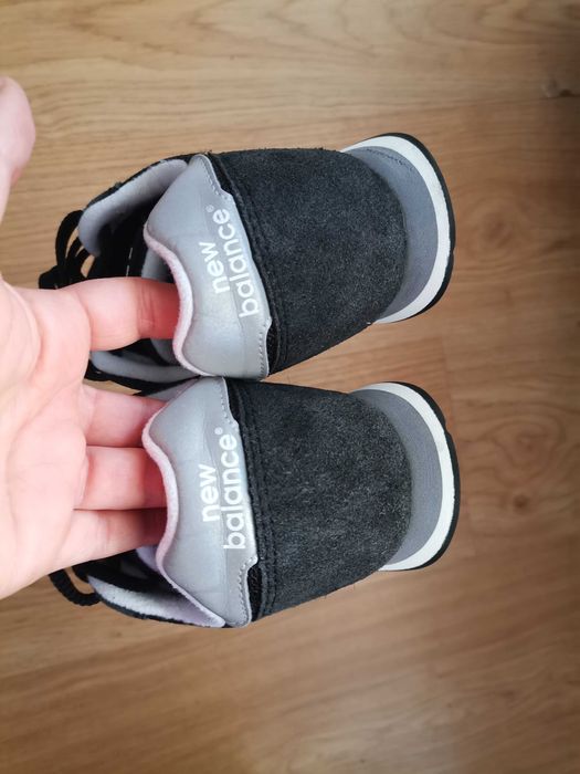 New balance 373 маратонки