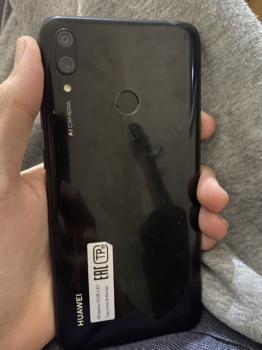 Продам huawei y7 2019