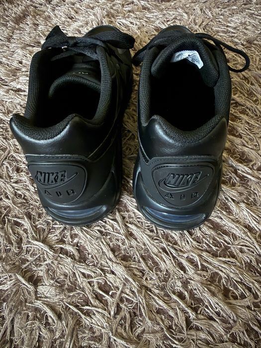 Nike Air Max IVO
