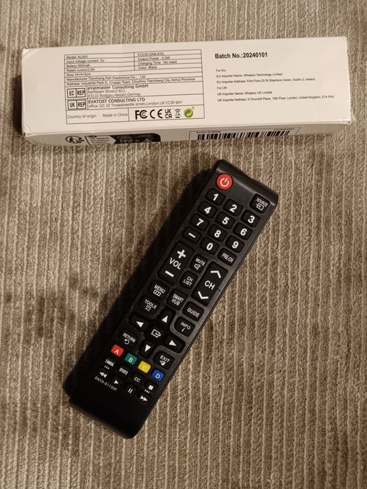 Продам пульт на телевизор Smart TV