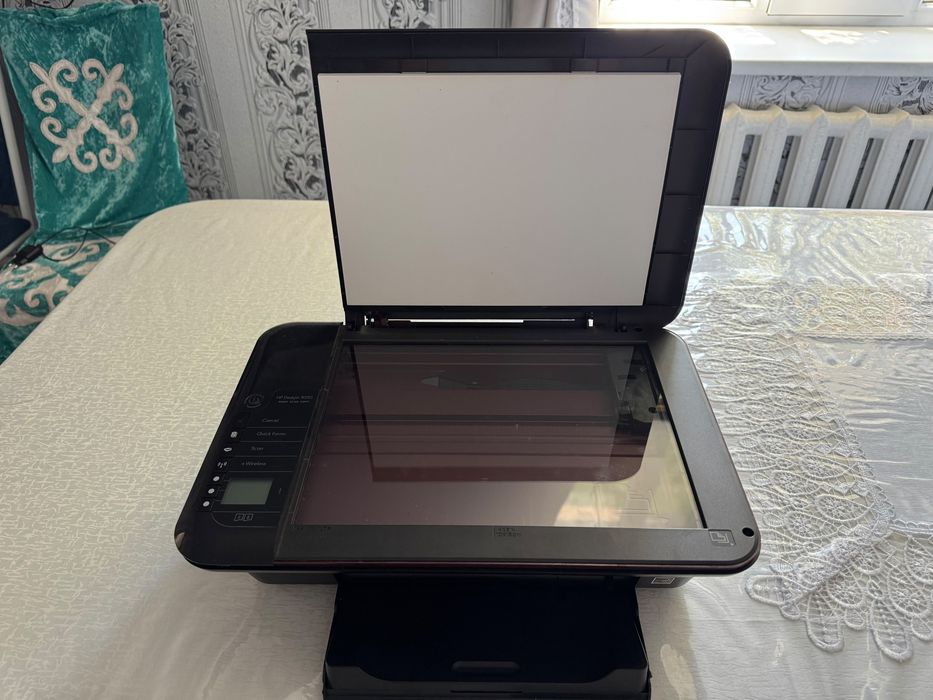 Принтер HP Deskjet 3050 All-in-One J610