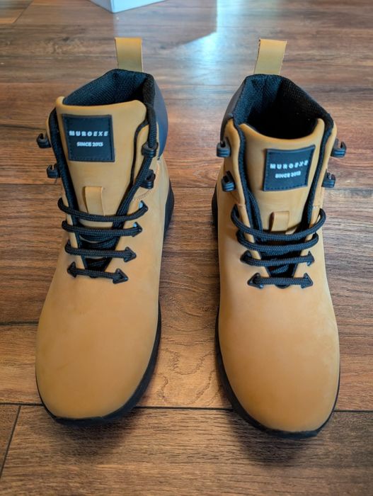 Ghete noi, marimea 37