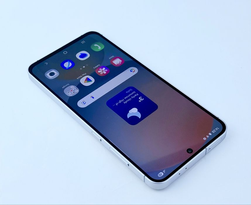 Samsung Galaxy S24 FE 5G 128GB 8RAM White 100% Батерия! Гаранция!