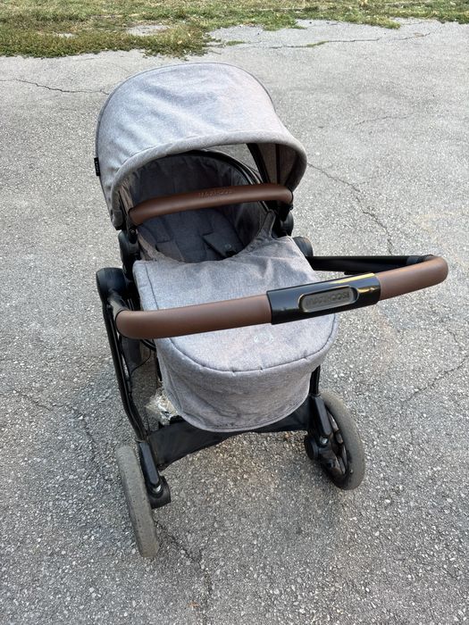 Maxi-Cosi Zelia S 3в1 + ISOFIX база – сива
