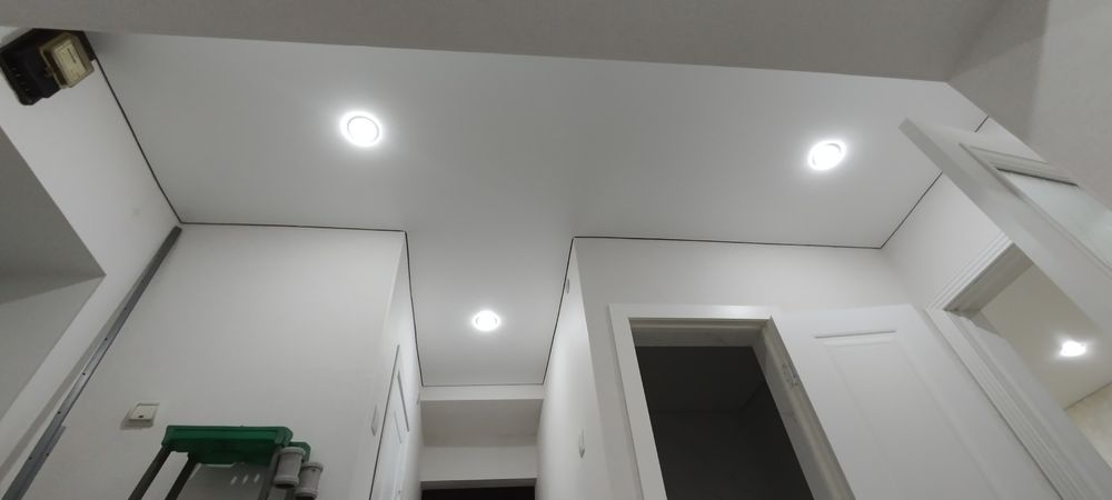 Натяжные потолки