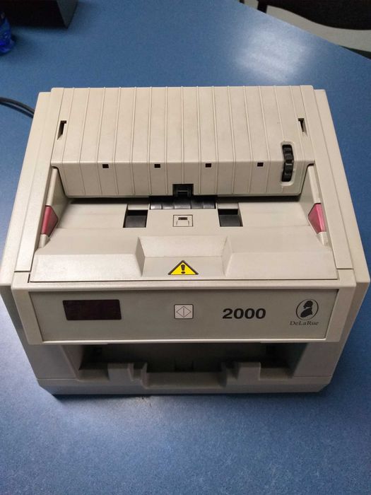 машинка для счёта денег