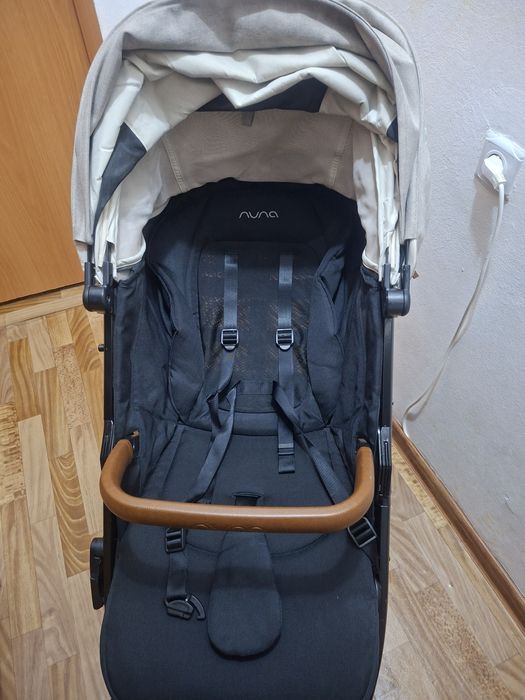 Продам коляску. В отличном состоянии.