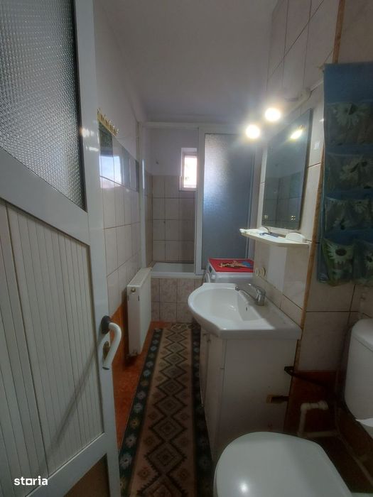 Inchiriere apartament 3 camere, micro 11 Targoviste