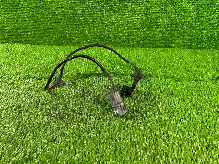 Датчик коленвала распредвала Митсубиши Монтеро Спорт 3.0 6g72 Montero