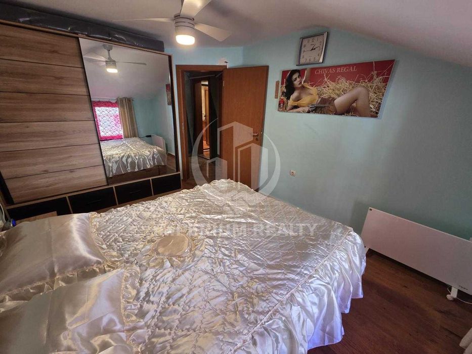 Тристаен апартамент с уникална гледка море в Свети Влас, ул. „Русалка“