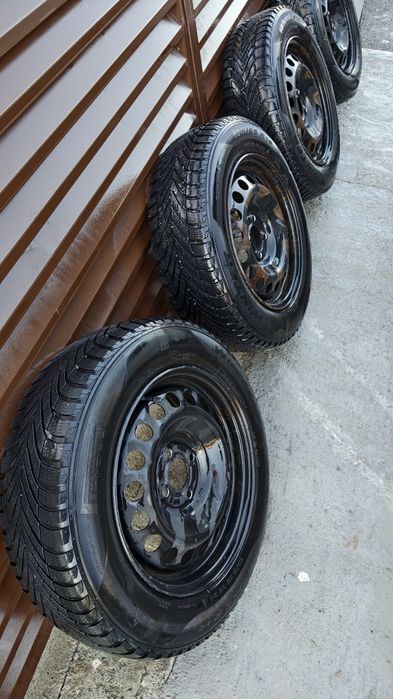 Jante cu  cauciucuri Pirelli Dacia Logan Duster Lodghi de iarnă