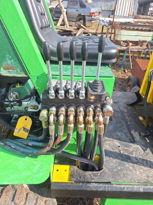 Продам минипогрузчик