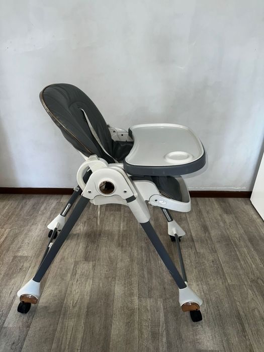 Продам стульчик детский