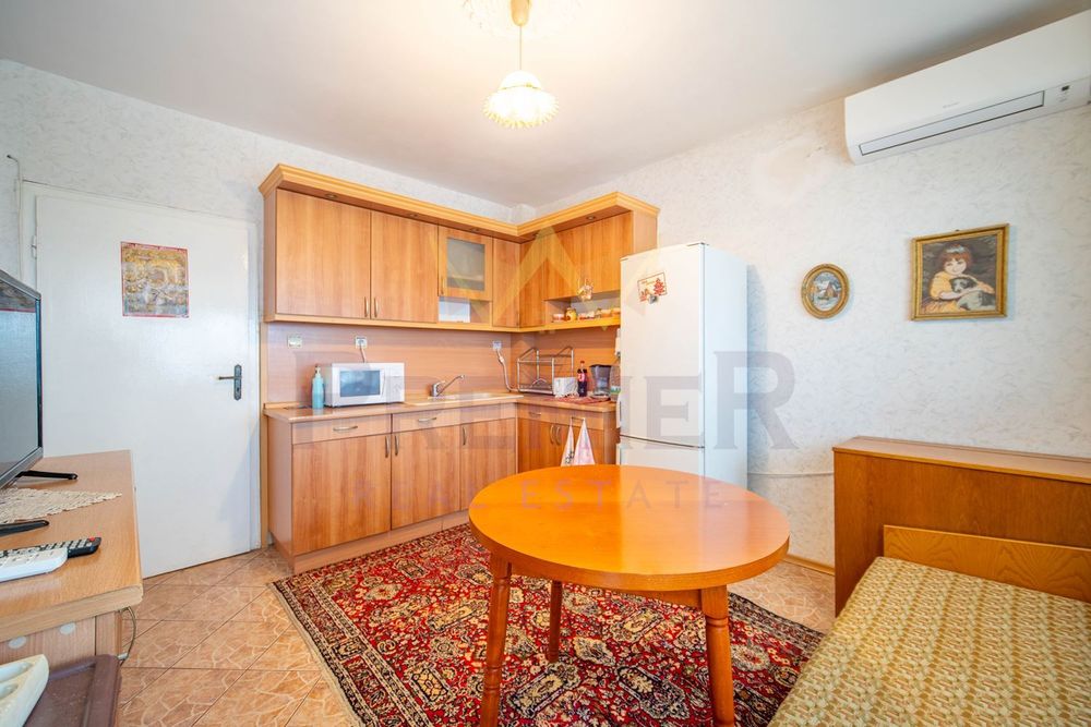 Продава се Тристаен апартамент в Варна, Чайка - 78 кв.м за 1439 €/кв.м - Снимка #1