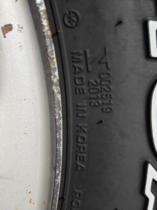 Резина Nexen Roadian R16
