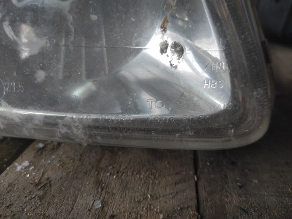 Фары бу оригинал LX470