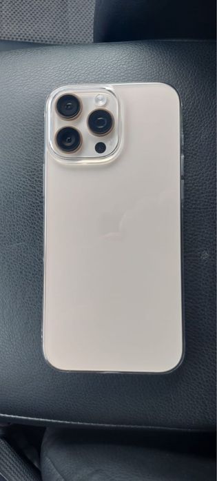 Продам Айфон 16 про макс 256gb