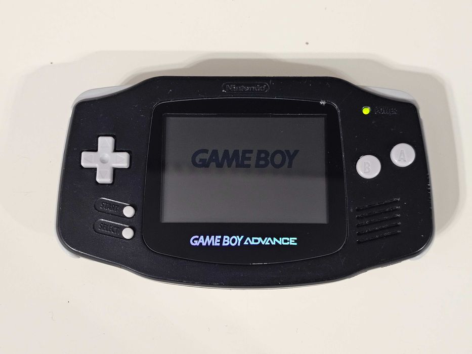 Nintendo Game Boy Advance  AGB 001
