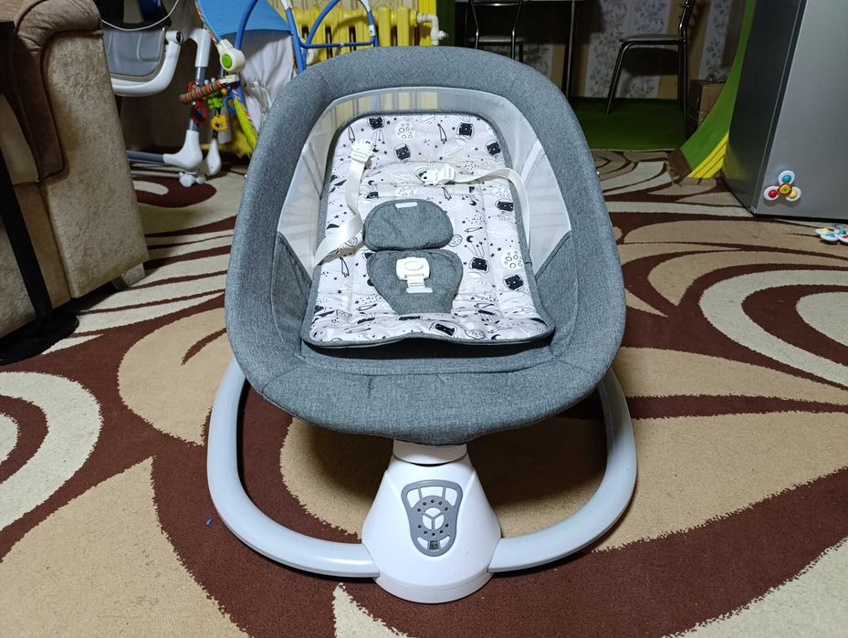 Продам детский шезлонг, 400.000 сум.