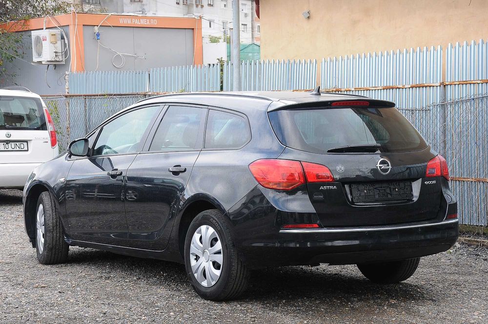 OPEL Astra J 2014 1.6CDTi 120 CP E5 6 trepte AC/clima navi, recent adus Germania