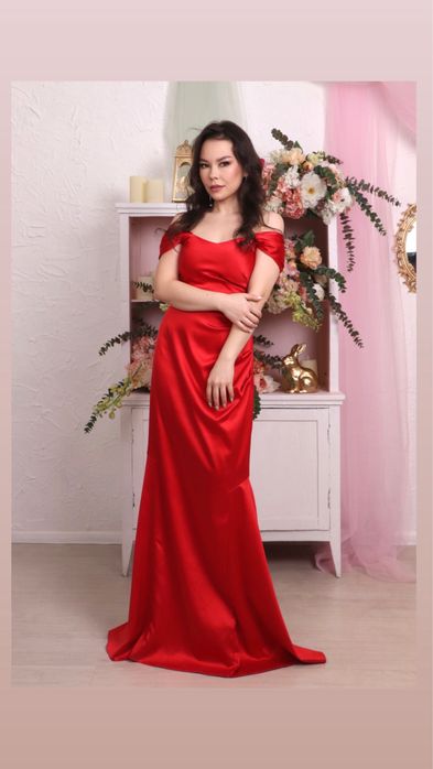 Прокат платьев Вечернее платье