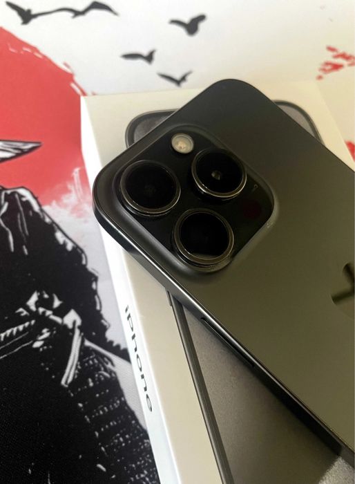 Продается айфон 15 про, срочно