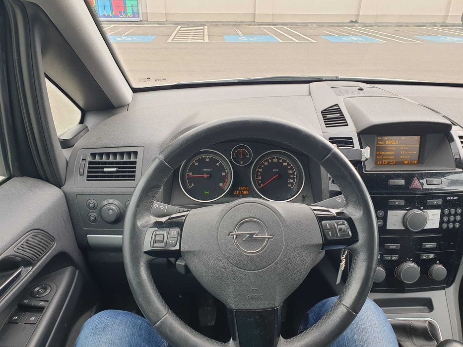 Opel Zafira 1.7 Diesel 7 locuri