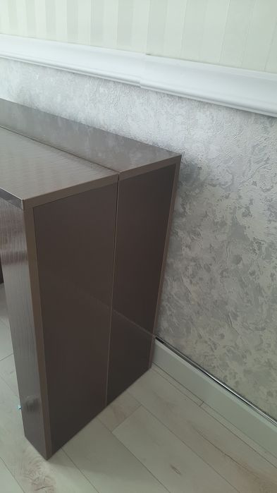 Продам стол консоль