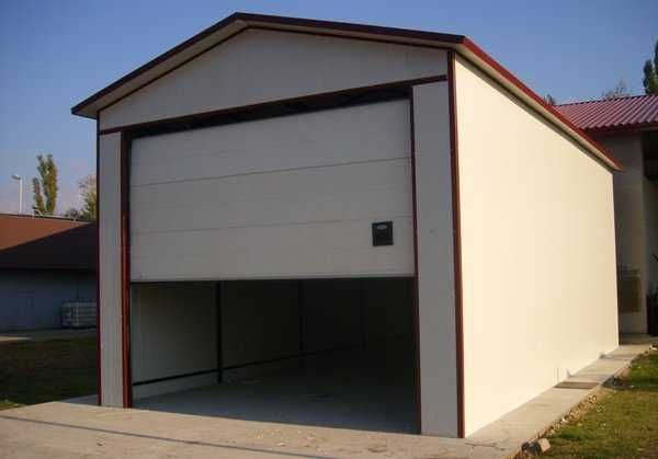 Casa Modulara, Garaje Auto si Containere stil birou din structura metalica si panou sandwich termoizolant