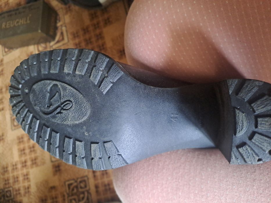 Сапоги резиновые