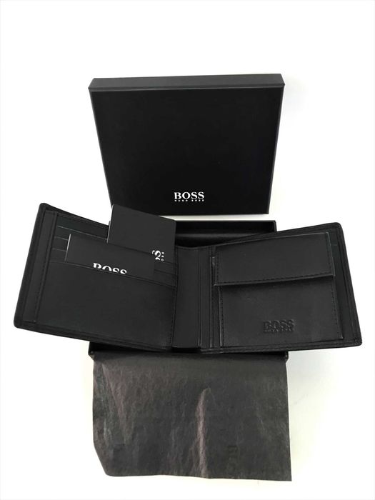 Мъжки портфейл Hugo Boss 006 !