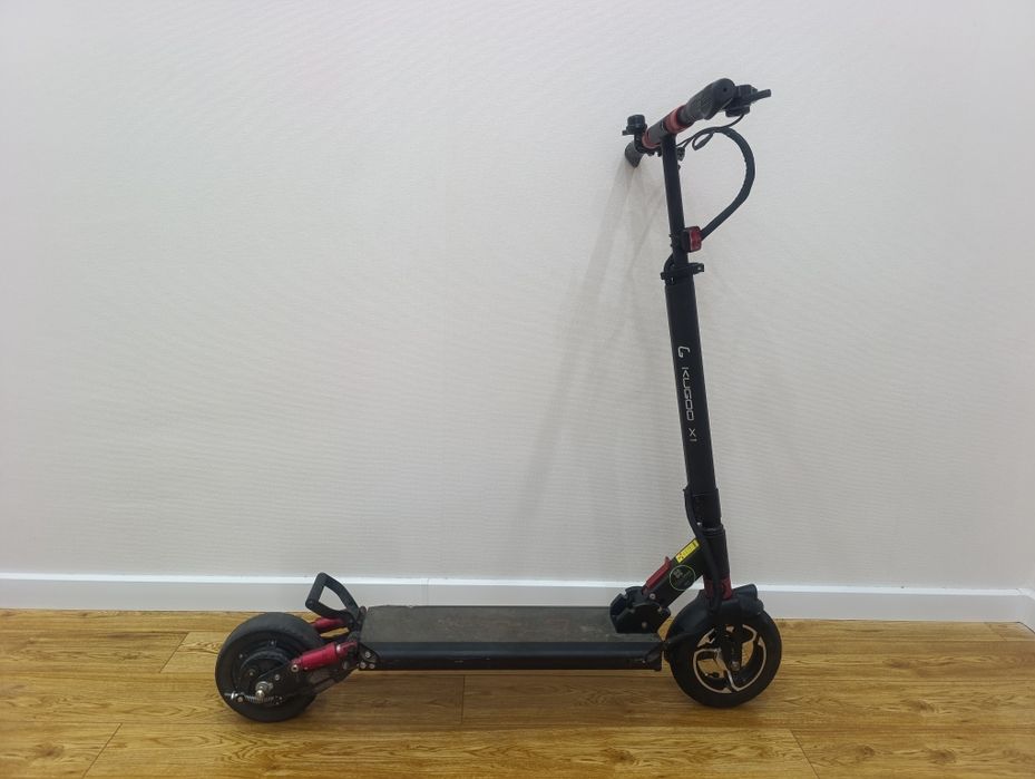 Продаю электросамокат KUGGO X1