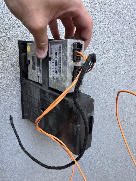 Unitate muzica Audi A6 C6 A8 D3 Q7 AMI 2G(Audi Music Interface)