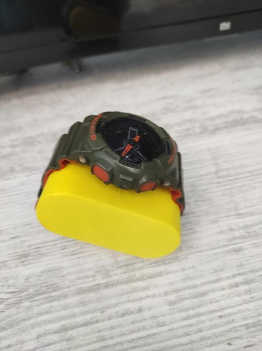 Часовник G-Shock